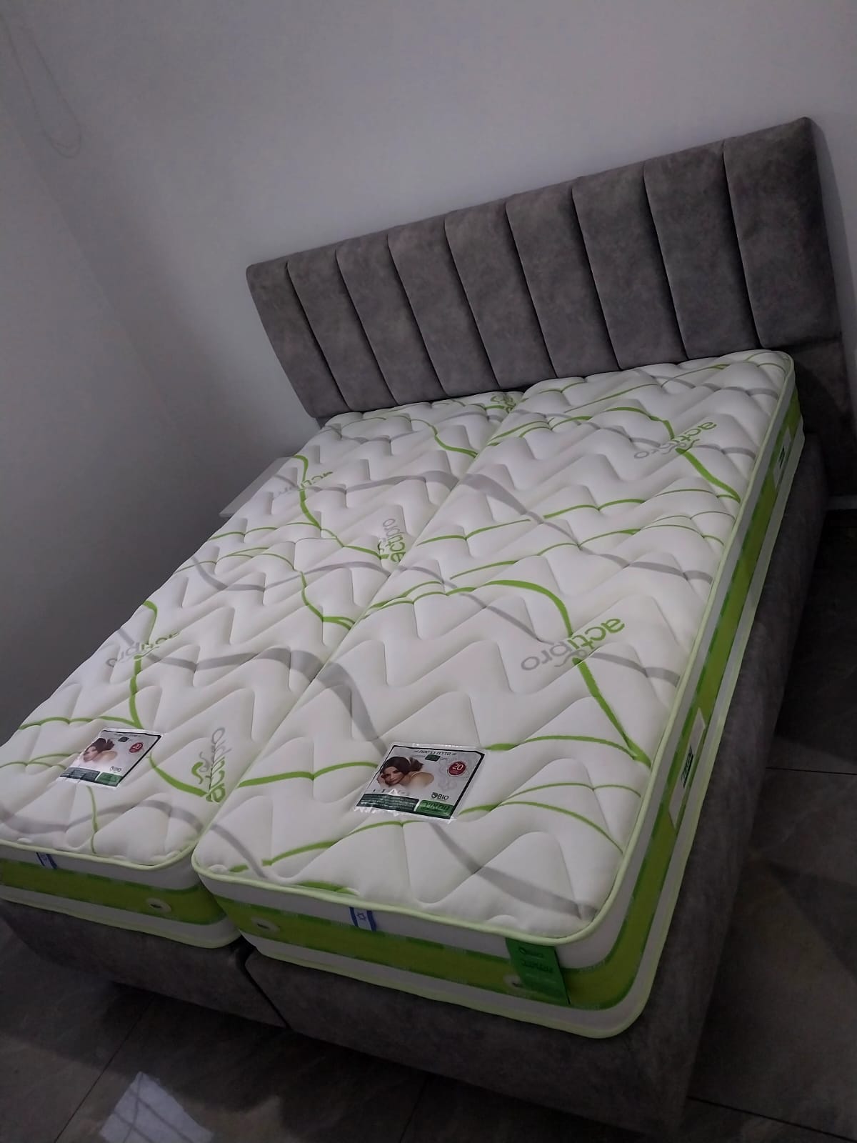 מיטה יהודית דגם פסים